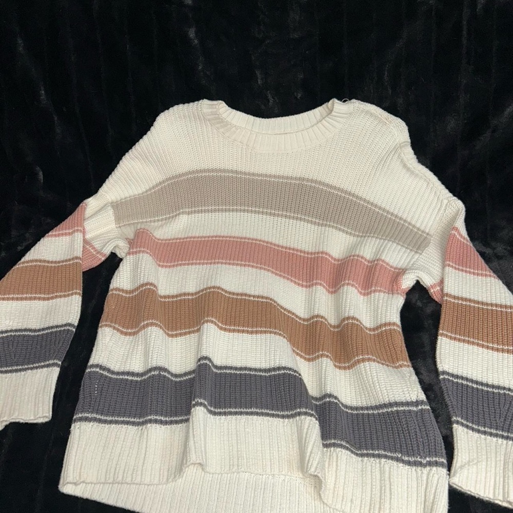 Small Hollister Sweater